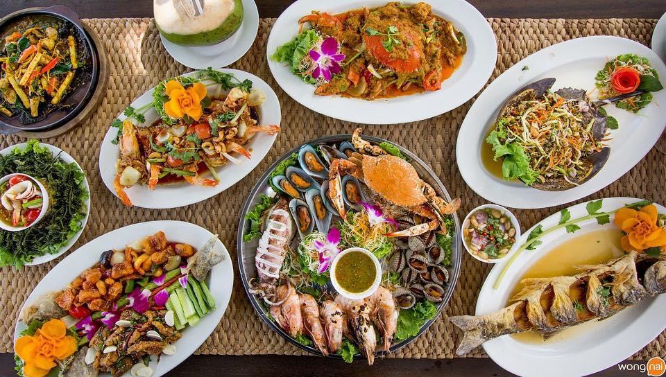 Klang Aow Seafood & Resort カノム エクステリア 写真